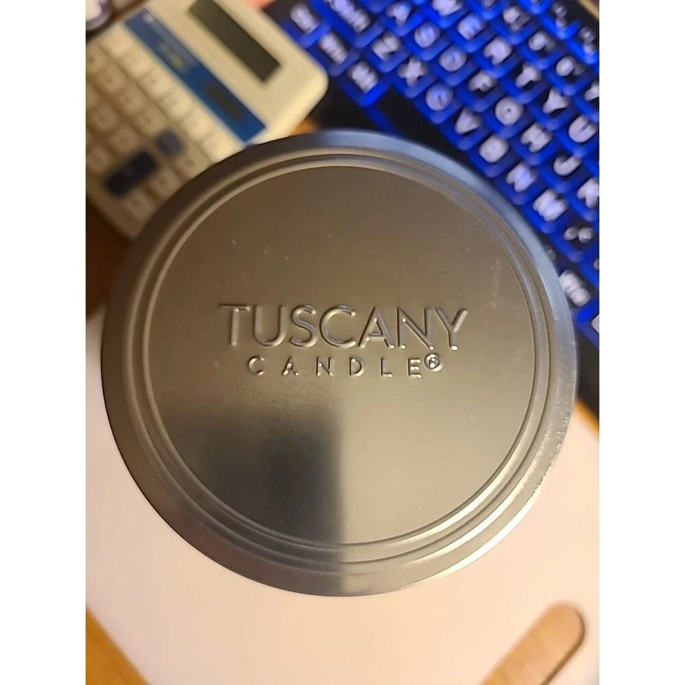 Tuscany 18 oz. Vineyard Red Retreat Jar Candle Cinimon Wax Fragrant